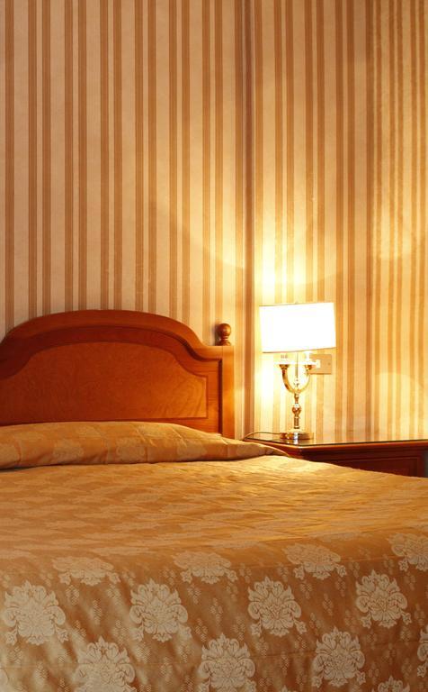 Hotel Eliseo Rzym Zewnętrze zdjęcie